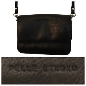 PELLE STUDIO BY WILSONS LEATHER BLACK CROSSBODY BAG • GENUINE LEATHER • 6”x5”x2”